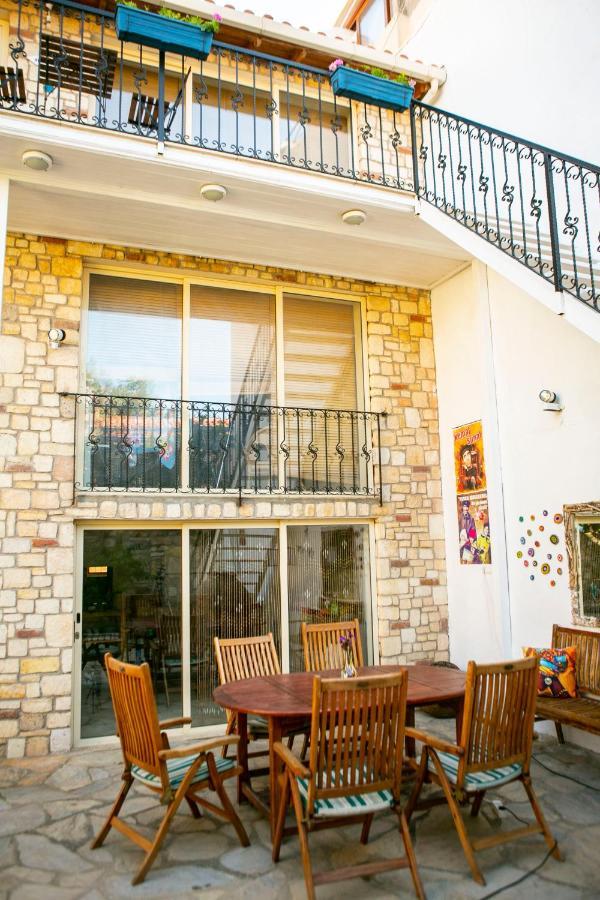 Annemin Harabesi Otel Çeşme Exterior foto