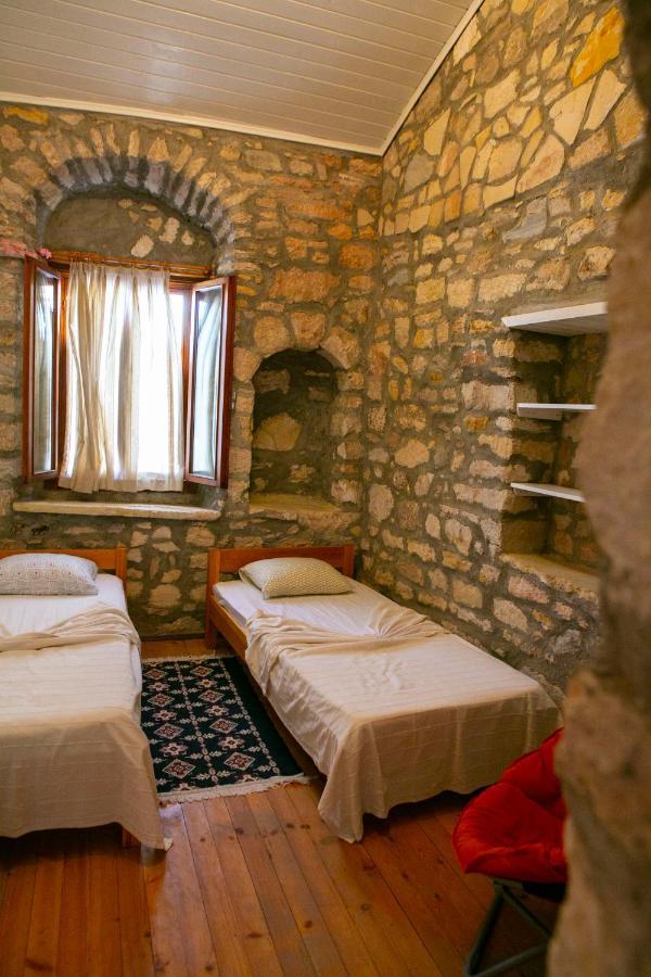 Annemin Harabesi Otel Çeşme Exterior foto
